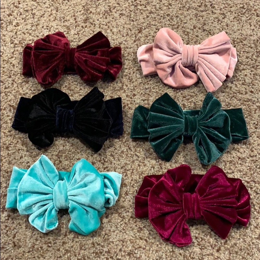 Lot of 6 ⭐️ velour headbands